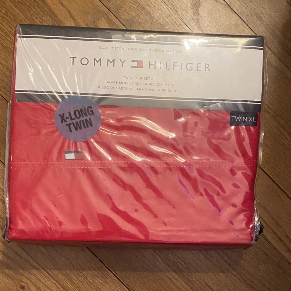 Tommy Hilfiger